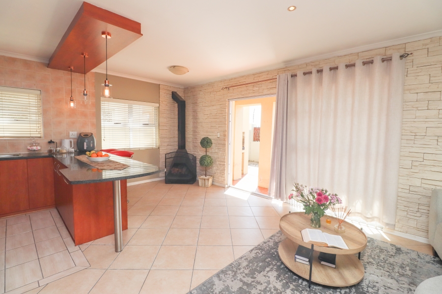 3 Bedroom Property for Sale in Gordons Bay Central Western Cape